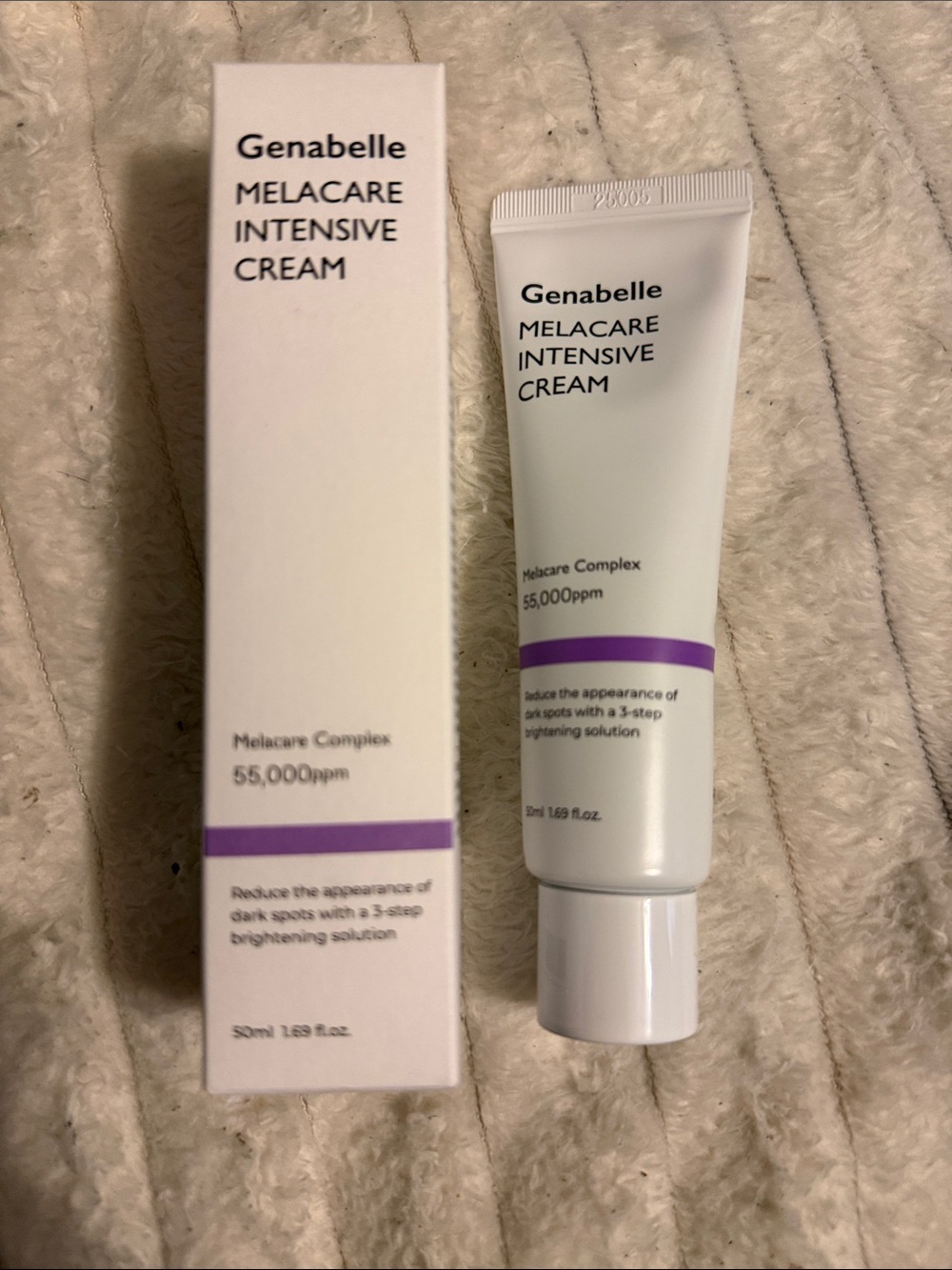Melacare Intensive Cream - White with Purple Accent
